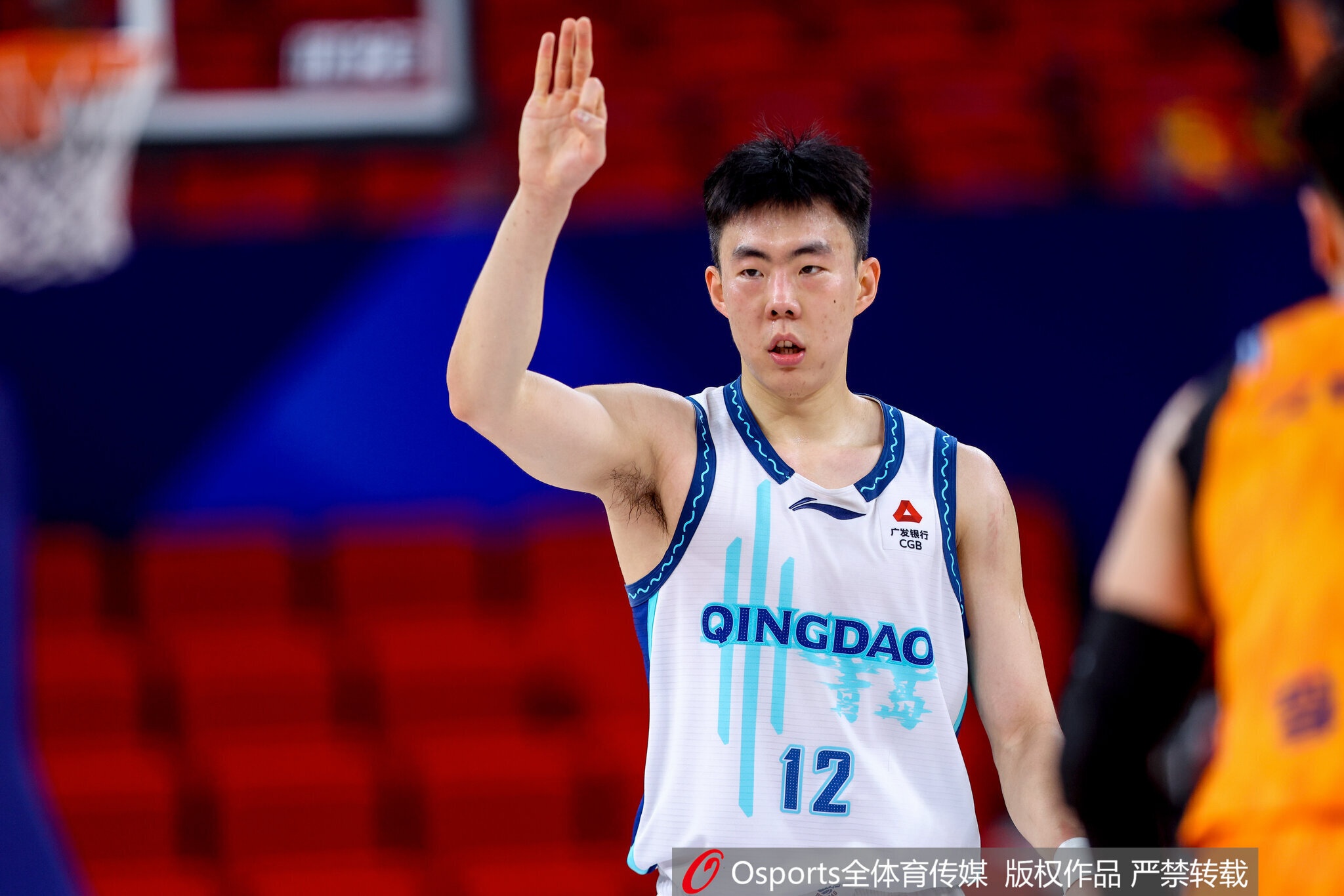 金沙娱乐城app下载-媒体人：杨瀚森离队后青岛重构体系表现不俗 虽遭淘汰也战至终刻